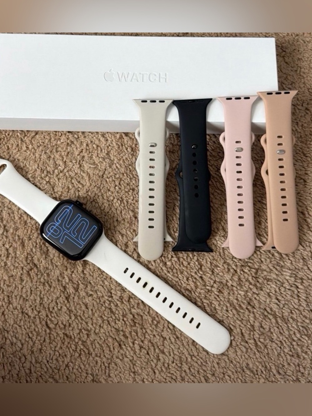 APPLE WATCH - Picture 3 of 12
